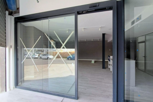 puertas automáticas de cristal para negocios
